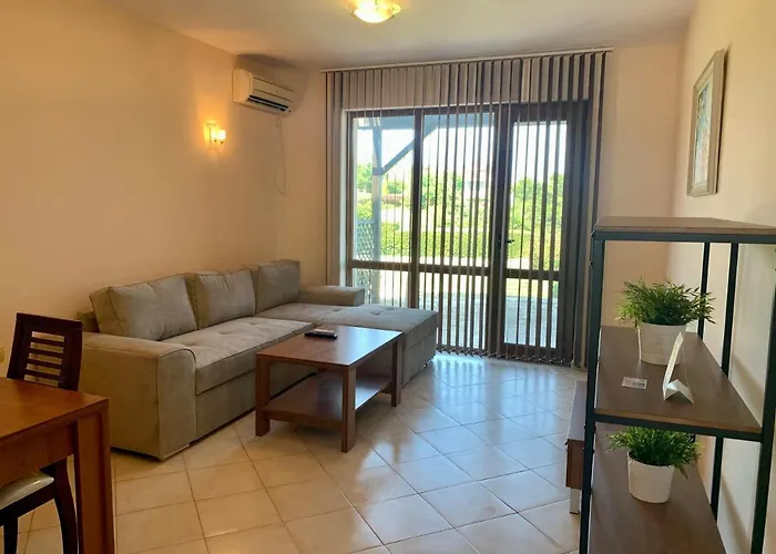 Sunrise アパート