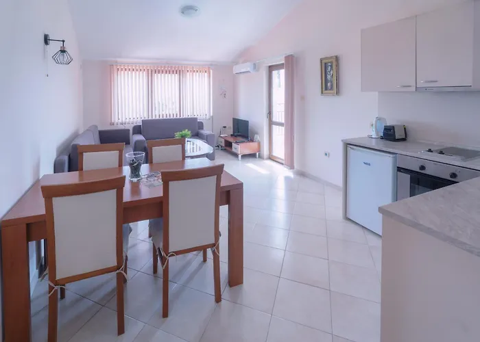 Sunrise アパート